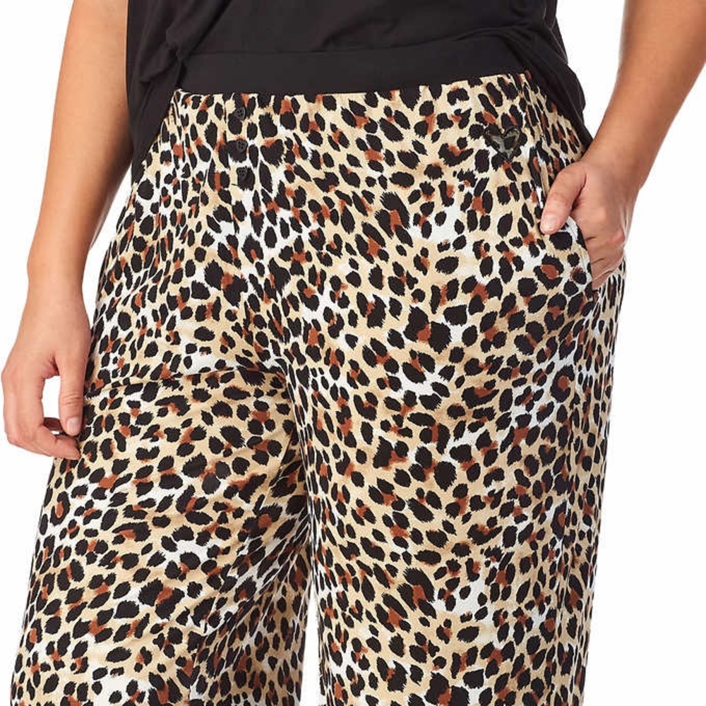Betsey Johnson 3-piece Lounge Set / Pajamas - Picture 5 of 8